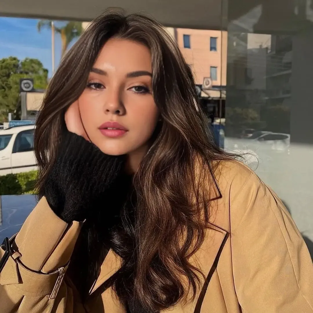 Rina Sari avatar